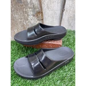 OOFOS OOahh Luxe Black Gloss Recovery Slides Women's 7